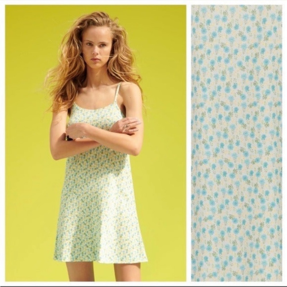 Zara knit short floral dress. With Adjustable Straps Green / Blue Size M - Picture 1 of 10